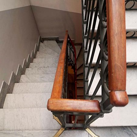 Elegant Apartment Near Brera Area Mediolan Zewnętrze zdjęcie
