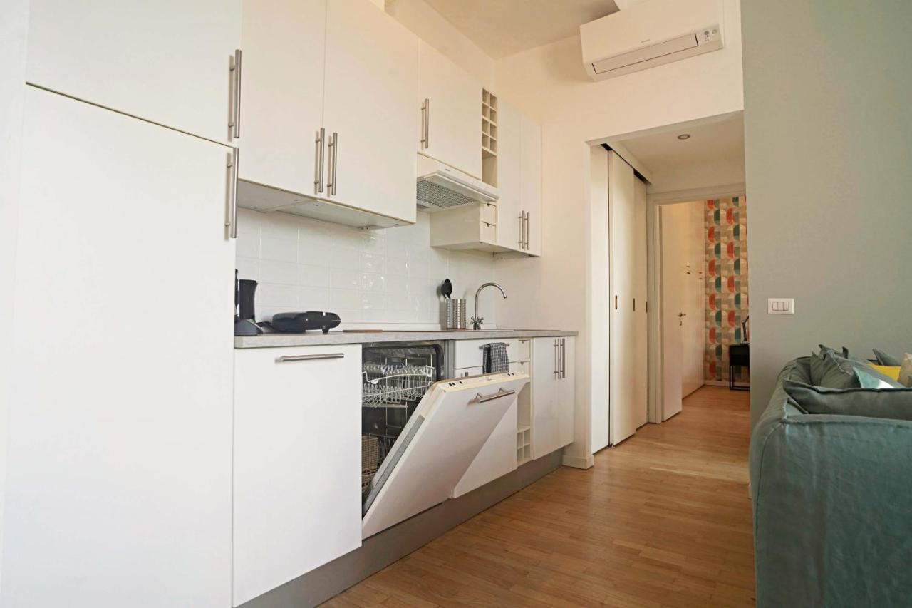 Elegant Apartment Near Brera Area Mediolan Zewnętrze zdjęcie